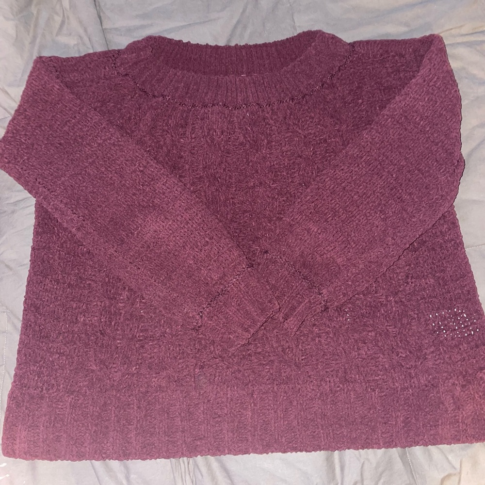 AE sweater